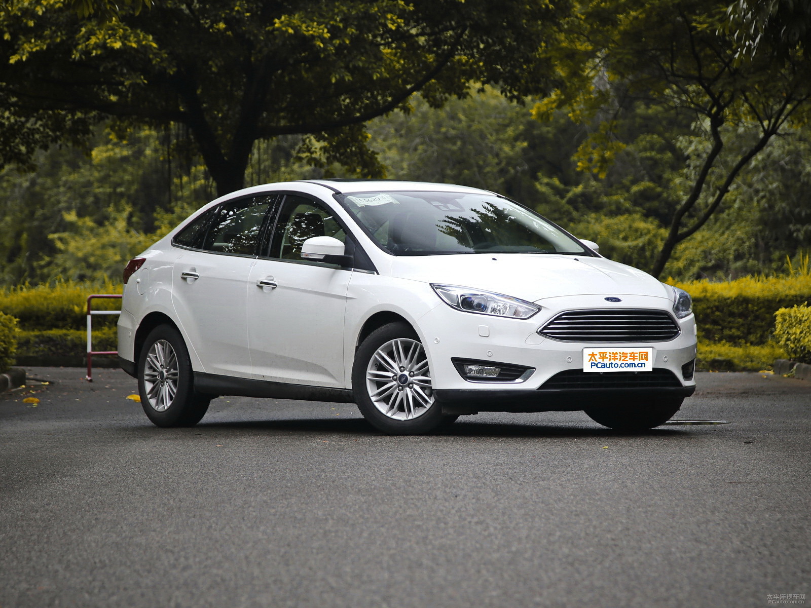 详情基本参数配置详细参数设置>> 品牌: 福特 车身结构:5门5座两厢车